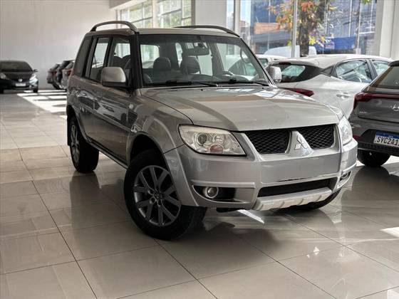 MITSUBISHI PAJERO TR4 2.0 4X2 16V 140CV FLEX 4P AUTOMÁTICO
